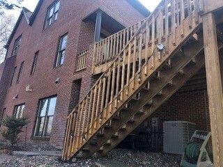 Deck Staining in Plymouth, MN (3)