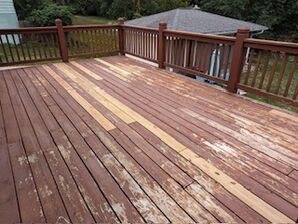 Before and After Deck Painting in Minneapolis, MN (1)